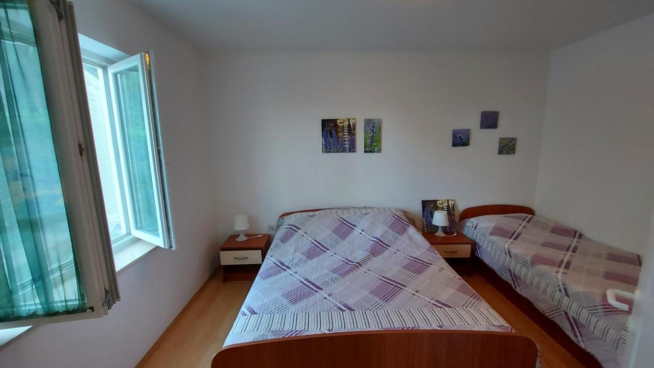 Apartmani Ban Omišalj Exterior foto